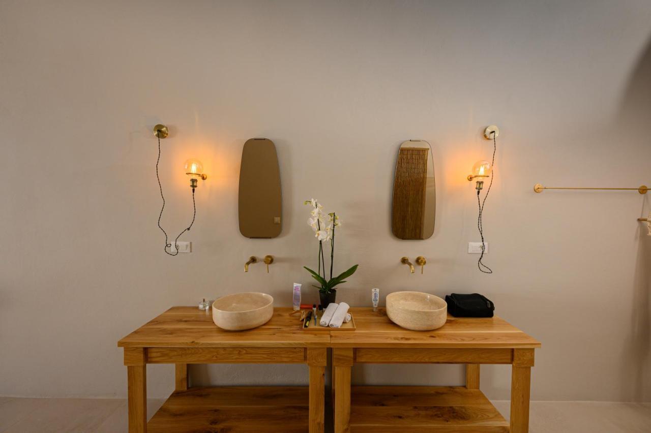 Elements Cave Suites 메갈로호리 외부 사진