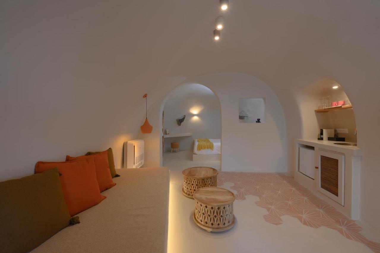 Elements Cave Suites 메갈로호리 외부 사진