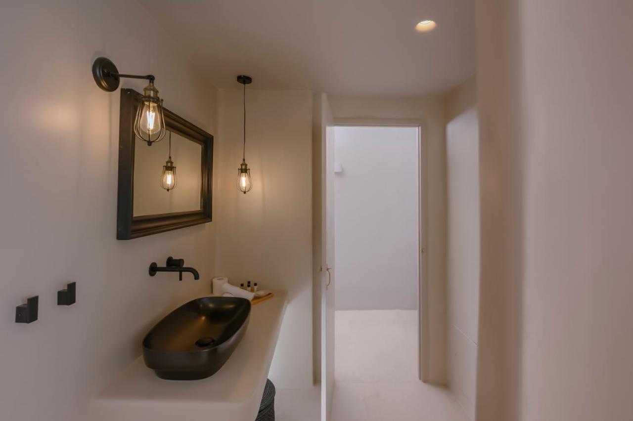 Elements Cave Suites 메갈로호리 외부 사진