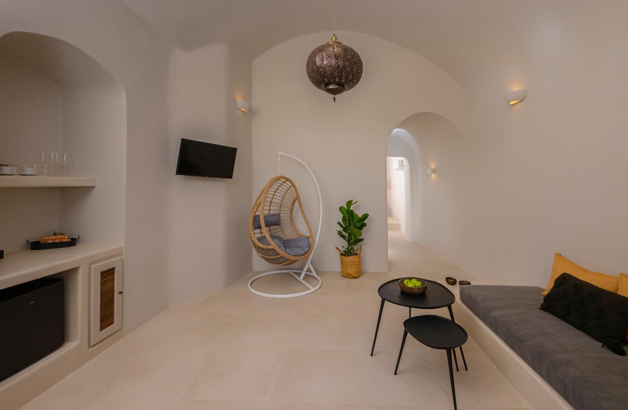 Elements Cave Suites 메갈로호리 객실 사진