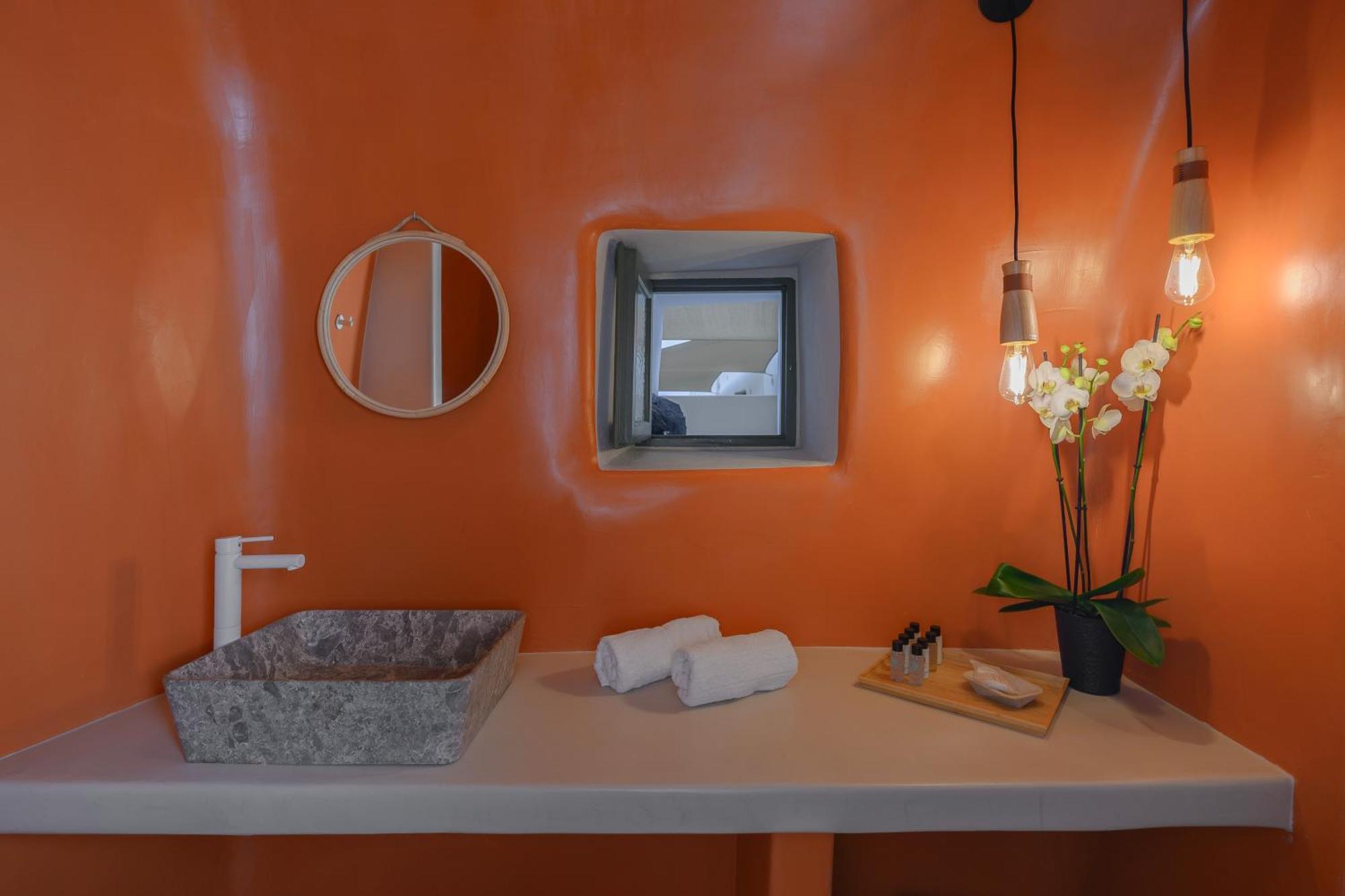 Elements Cave Suites 메갈로호리 객실 사진